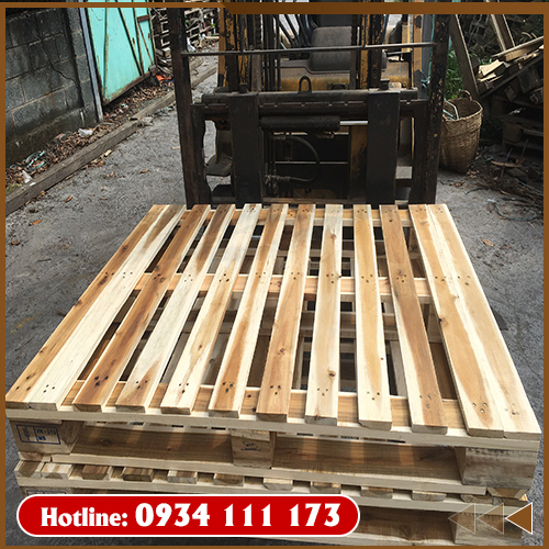 Pallet Gỗ Keo